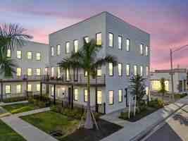 featured image of 2742 5th Ave S