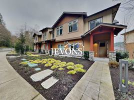 featured image of 1002 Sunrise Pl Sw