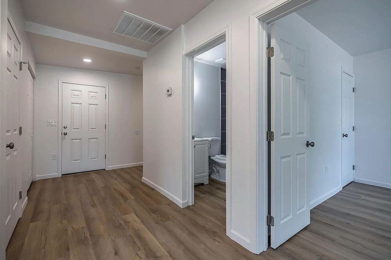 938 E Waverly St - Photo 6 of 16