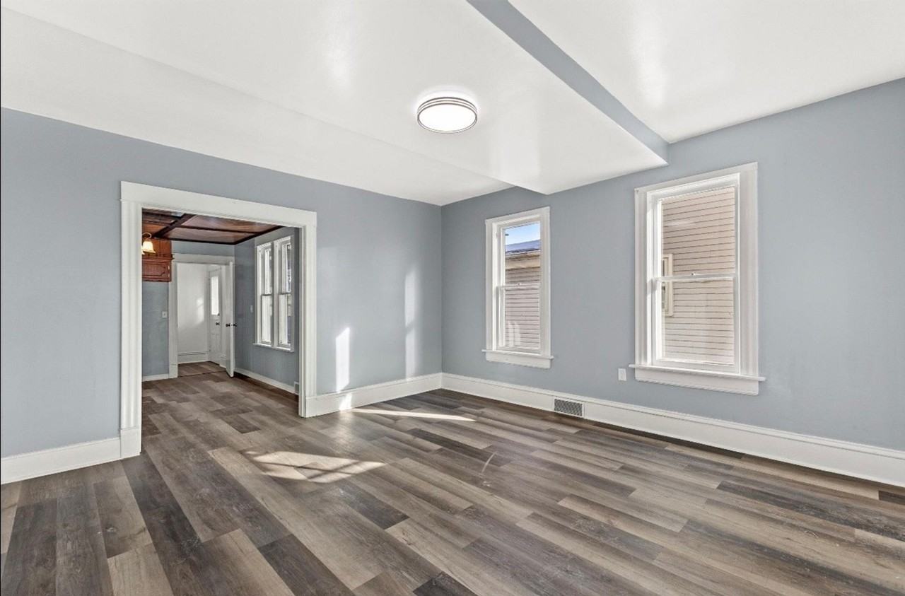 2912 Wright Ave - Photo 7 of 31