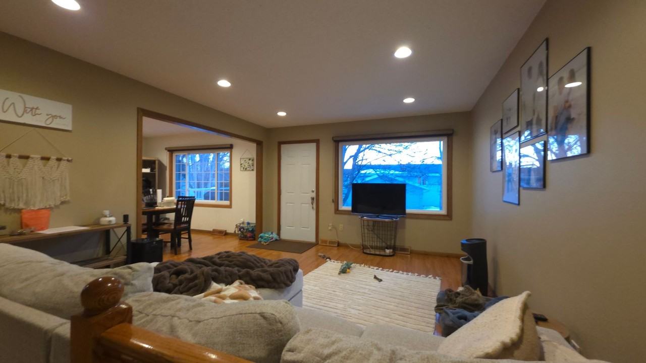 1400 S 3rd St - Photo 3 of 9