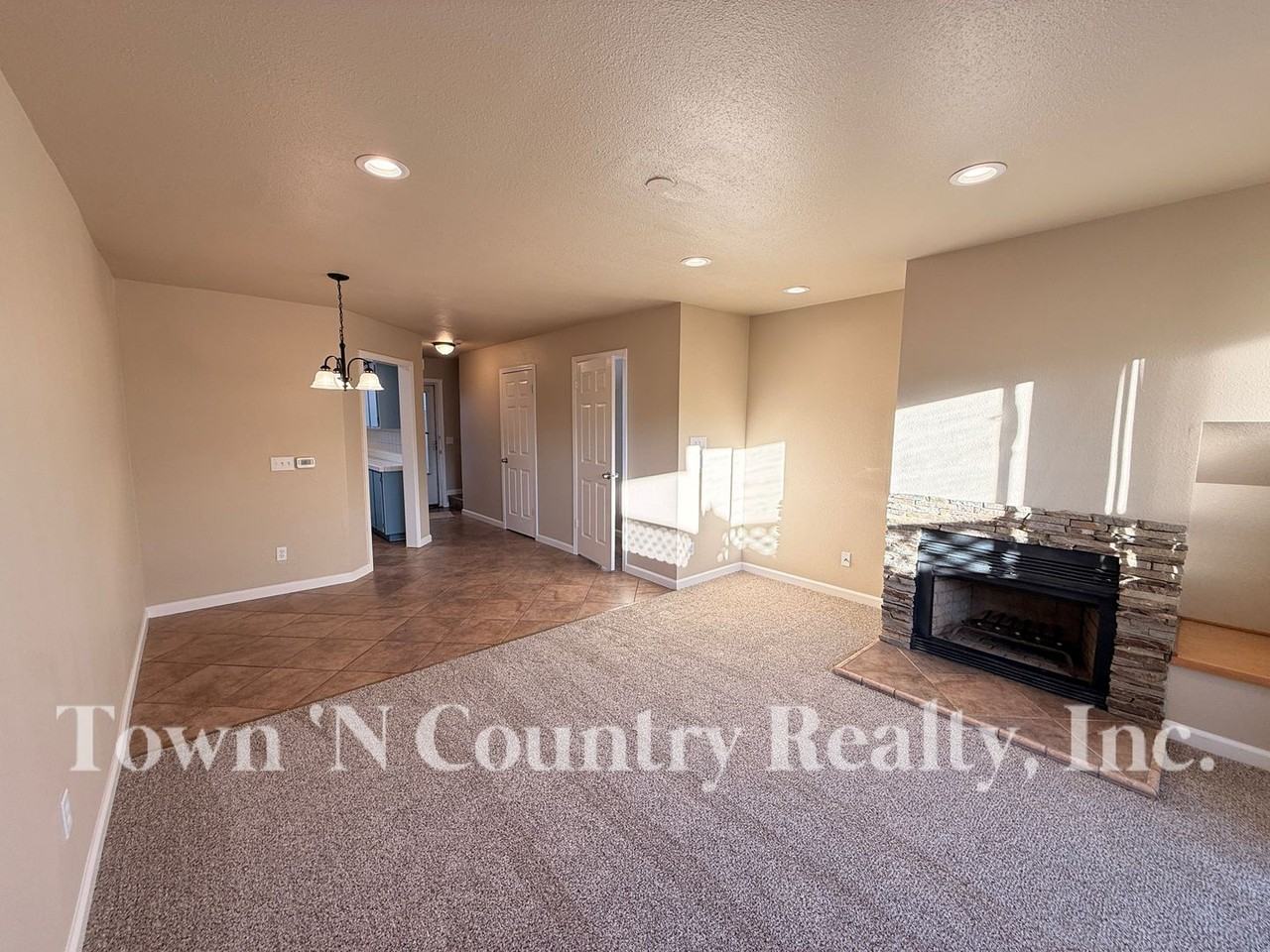 100 W Rossi St #1 - Photo 5 of 20