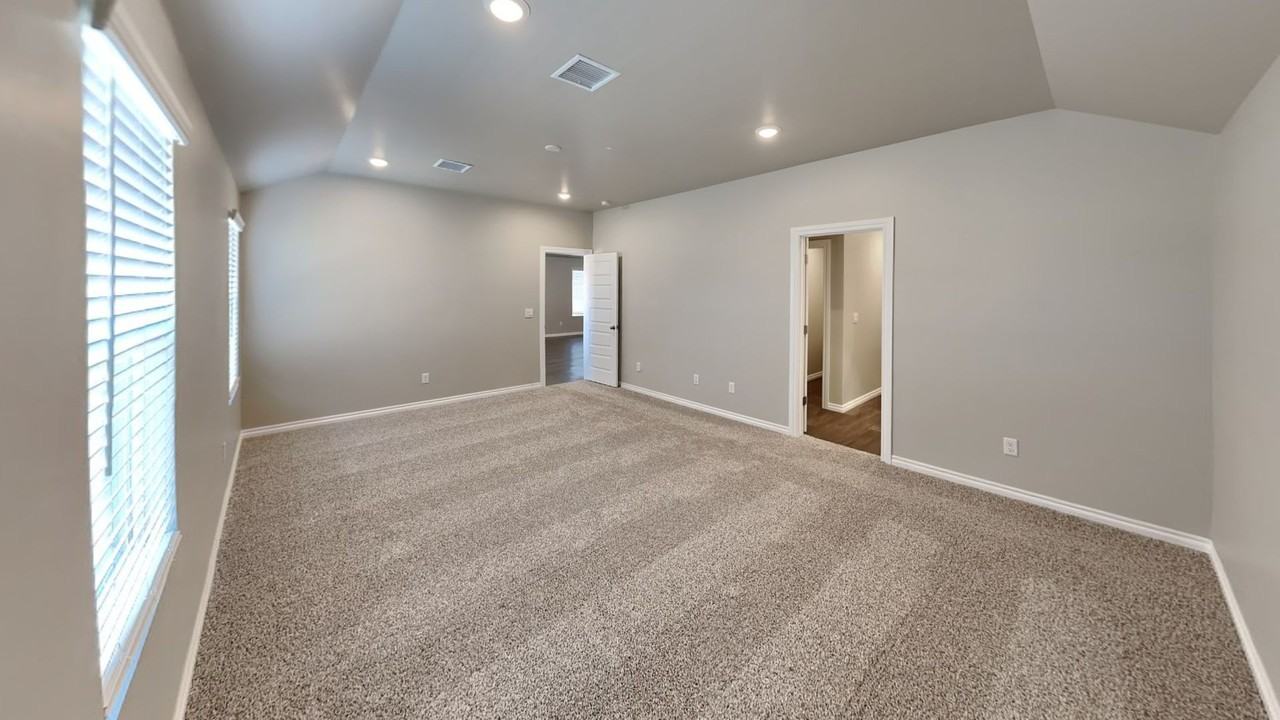 10201 Nw 28th Ter - Photo 7 of 17