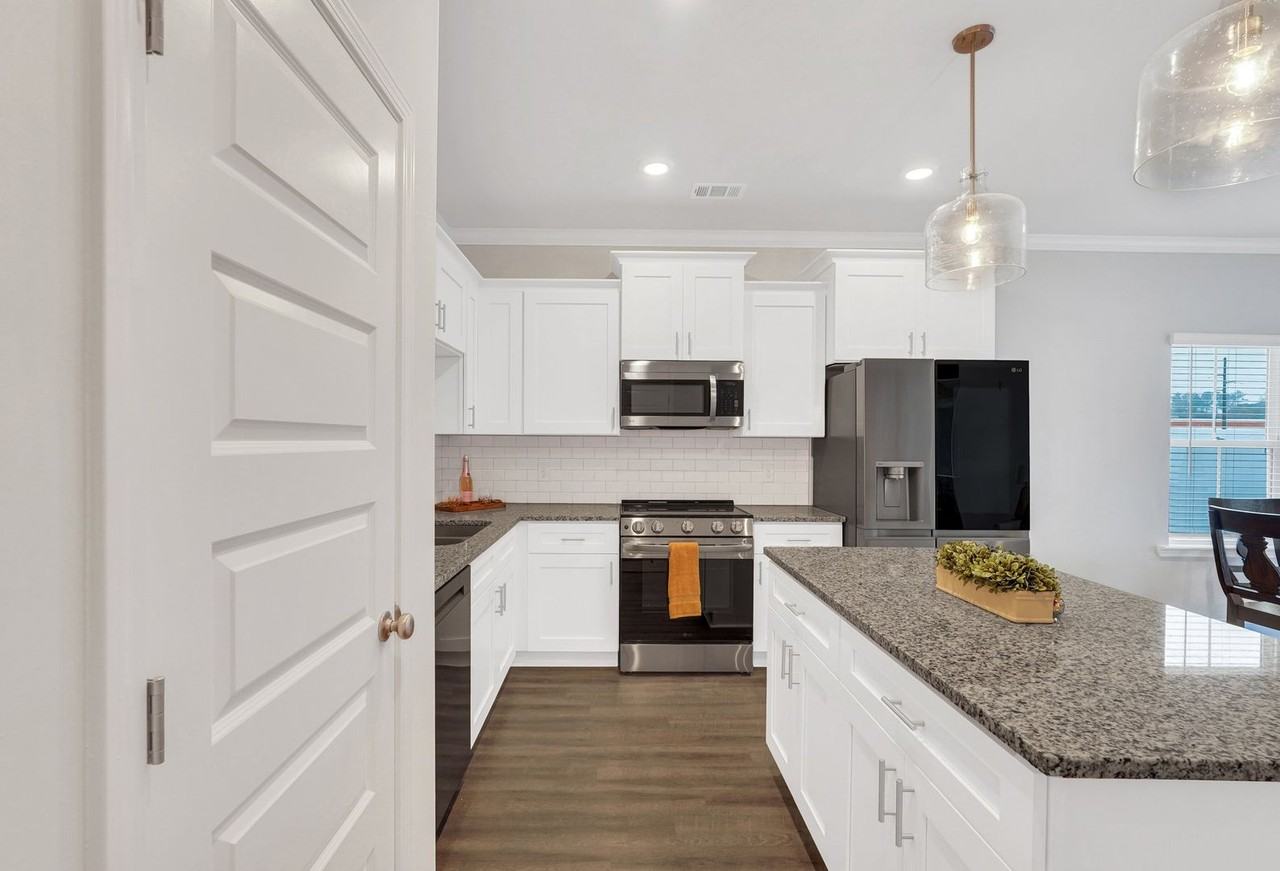 84 Dorsey Dr - Photo 6 of 20