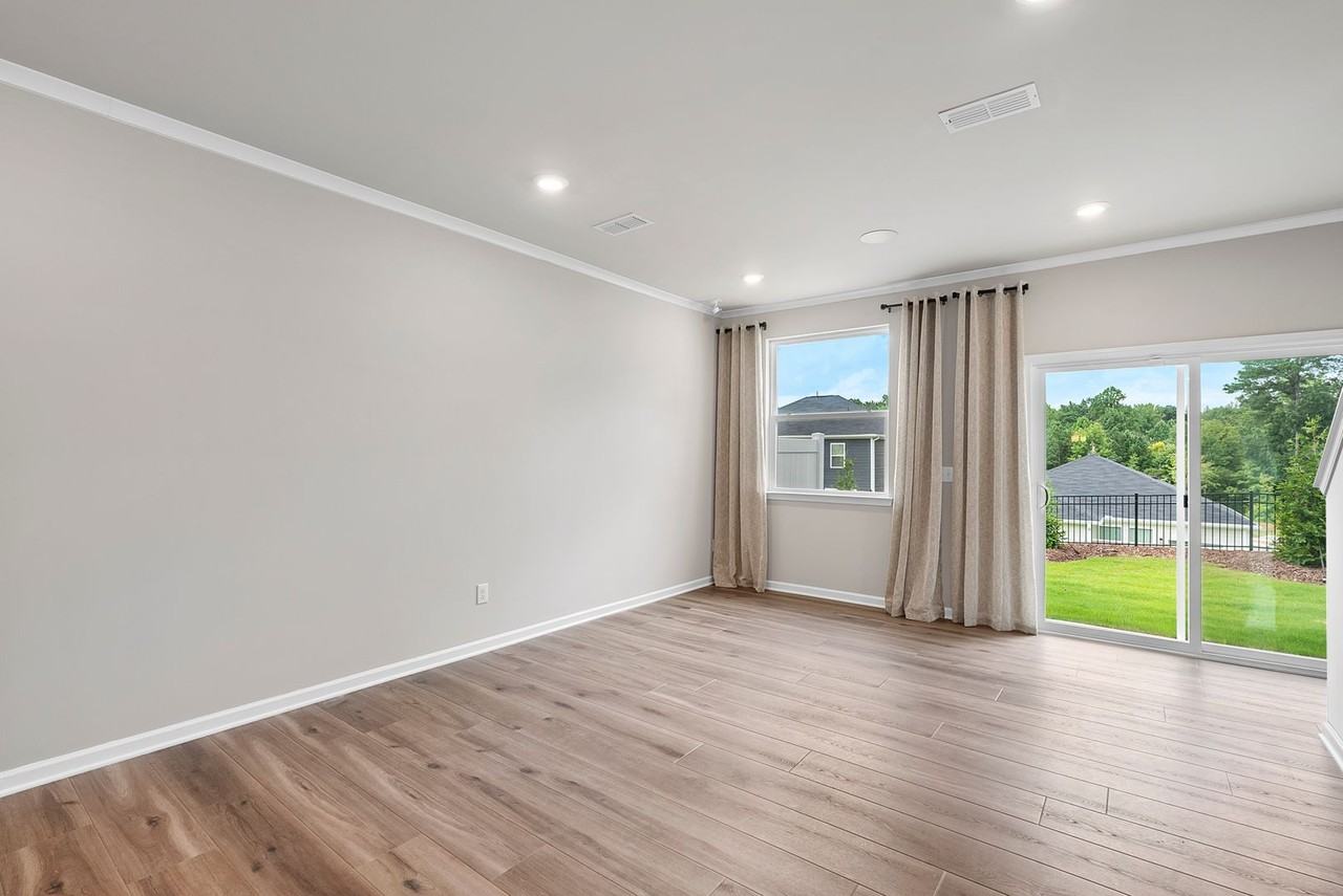 2020 Rockface Way - Photo 6 of 23