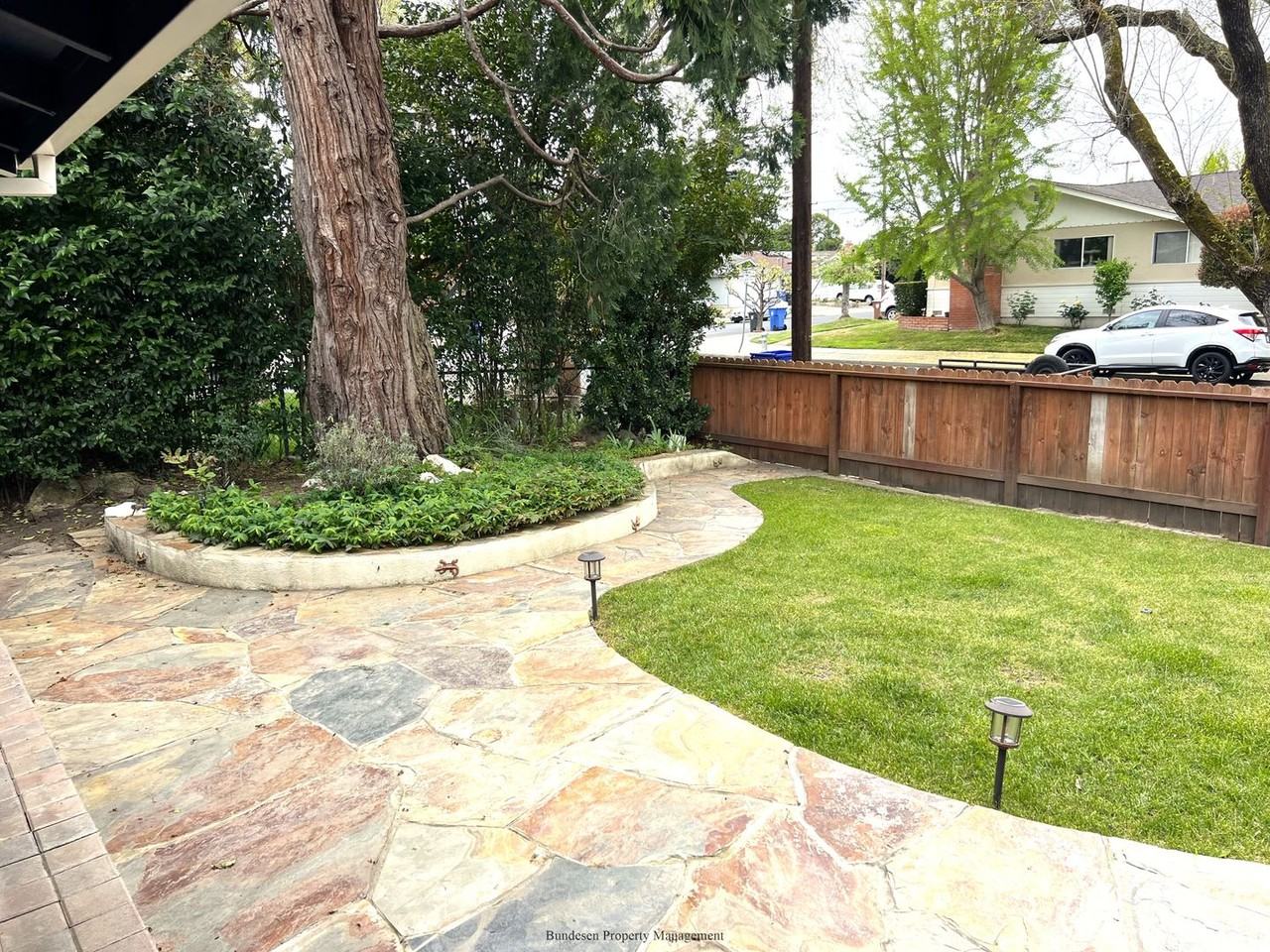 3190 Stuart Way - Photo 3 of 24