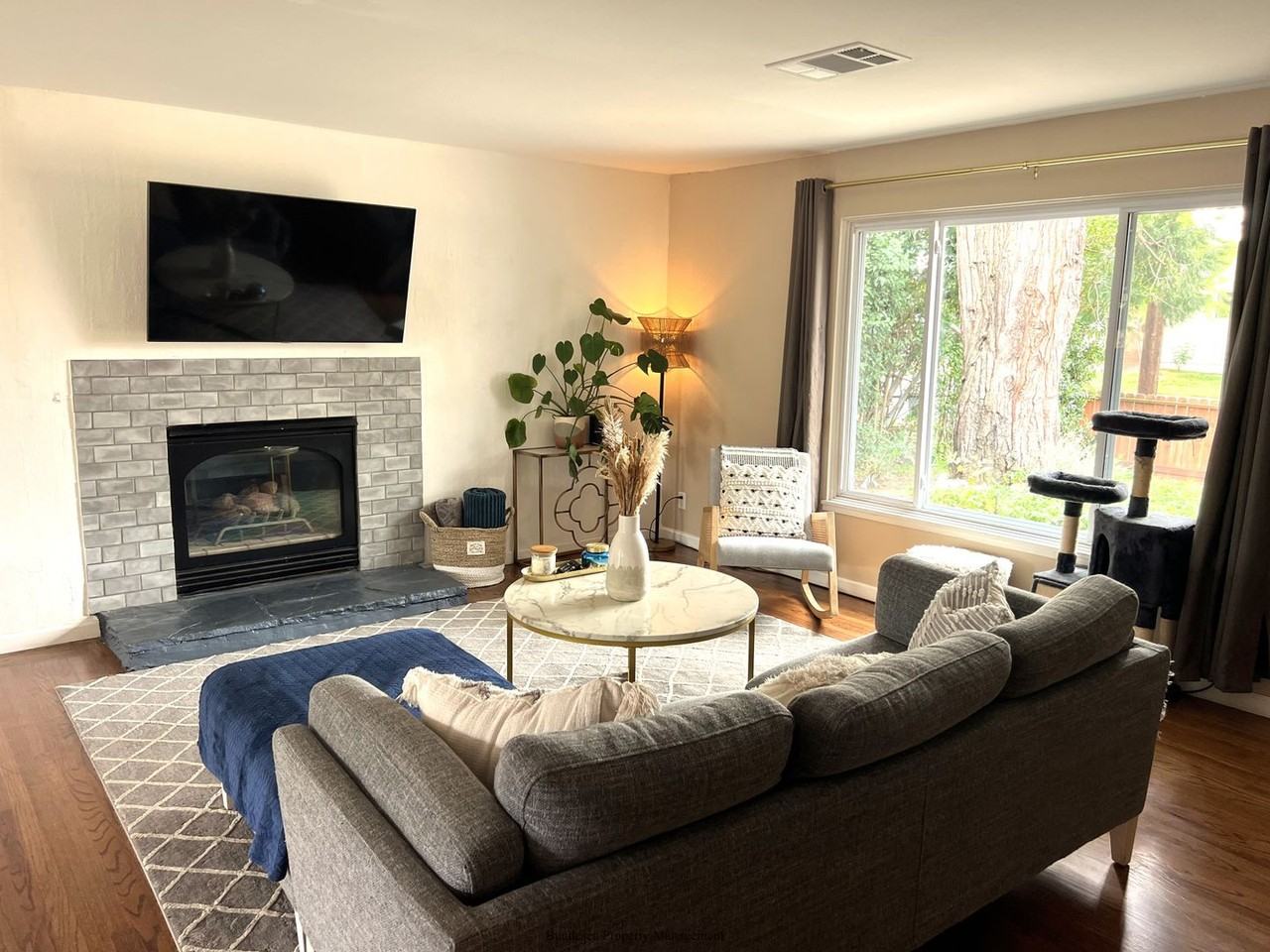 3190 Stuart Way - Photo 5 of 24