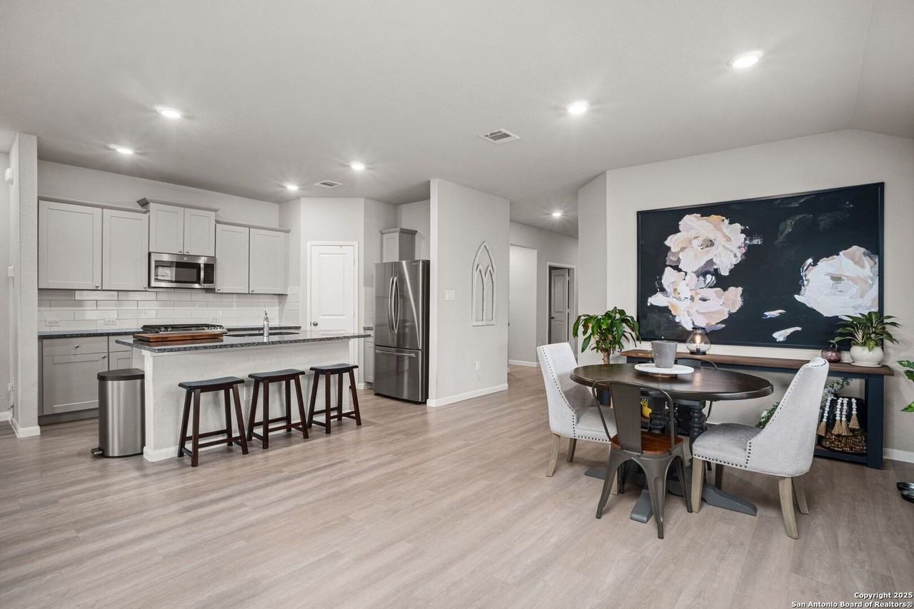 15046 Gelding Hts - Photo 7 of 21