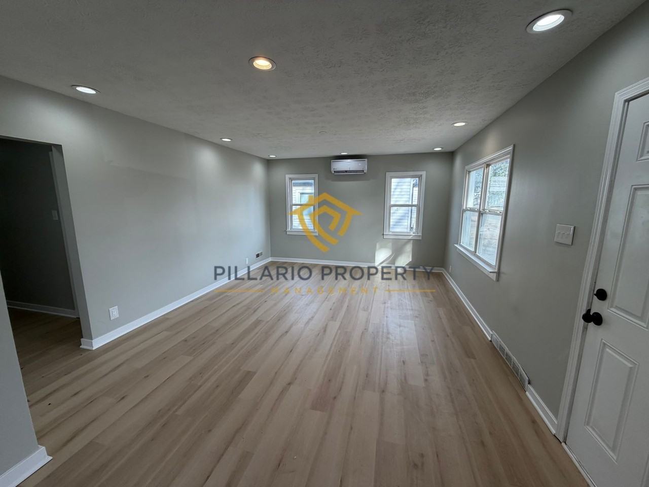 3626 N Denny St - Photo 2 of 15