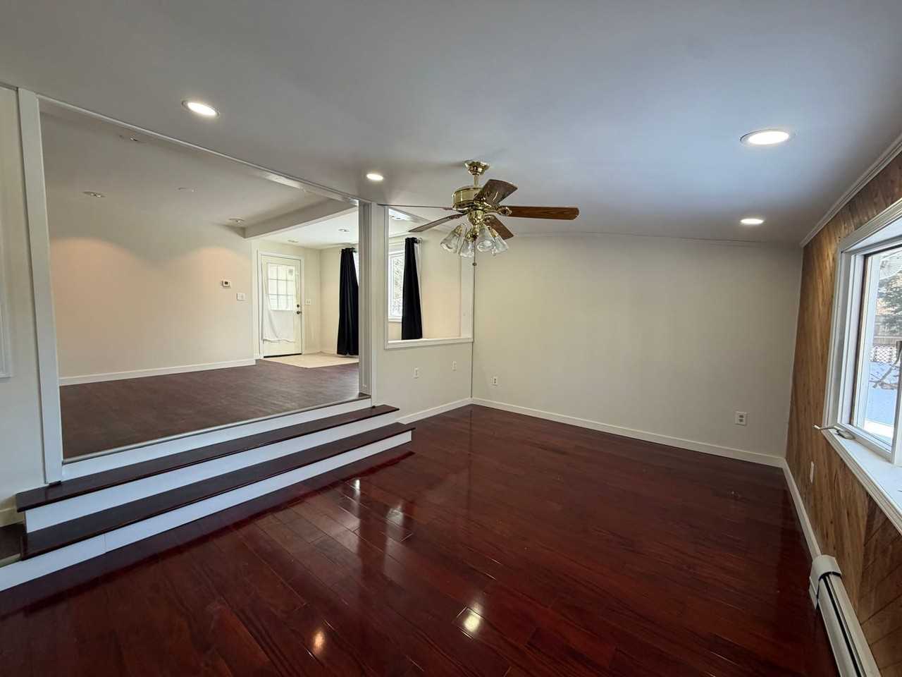 99 Westchester Ave - Photo 7 of 28