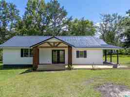 featured image of 1890 Nisbet Lake Rd