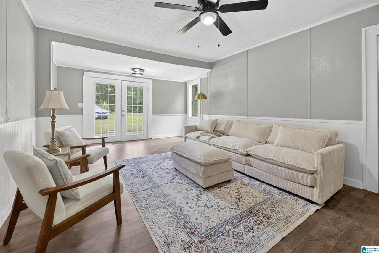 1890 Nisbet Lake Rd - Photo 5 of 10