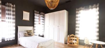 featured image of 723 S Center St