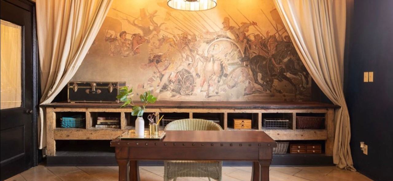 723 S Center St - Photo 5 of 11