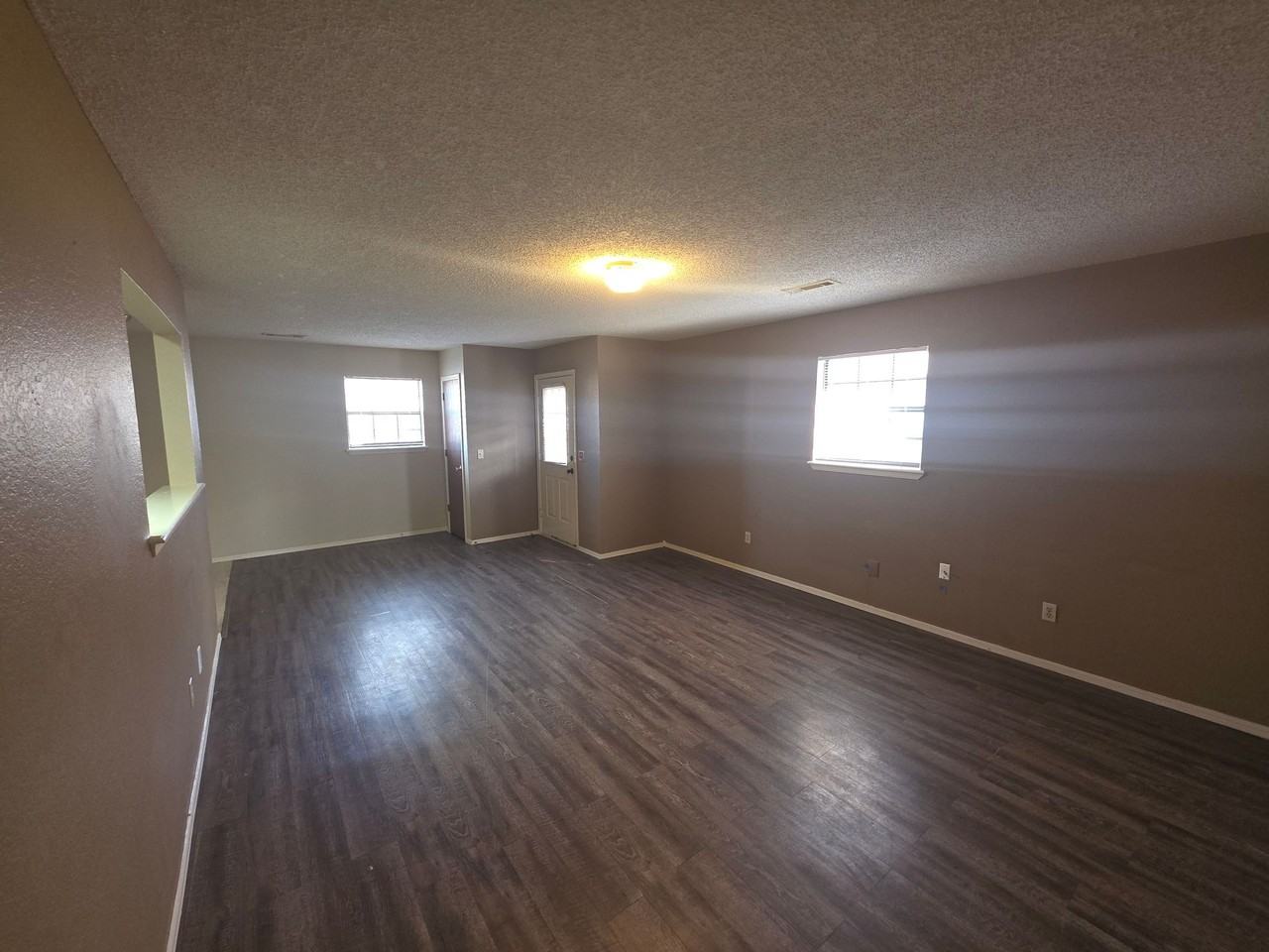 1909 Cypress Place - Photo 6 of 11