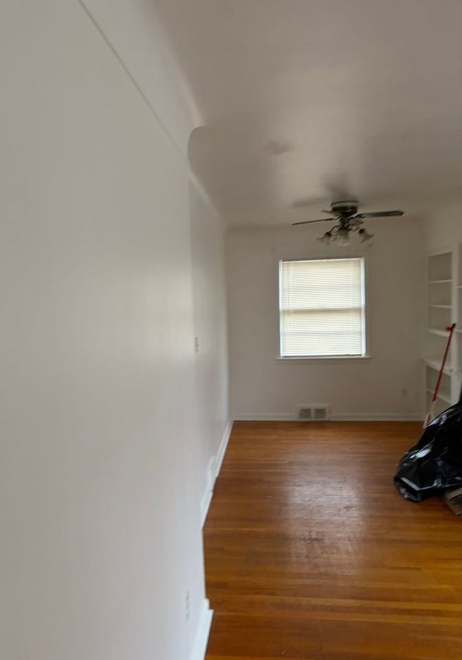 22531 Lyndon St - Photo 4 of 12