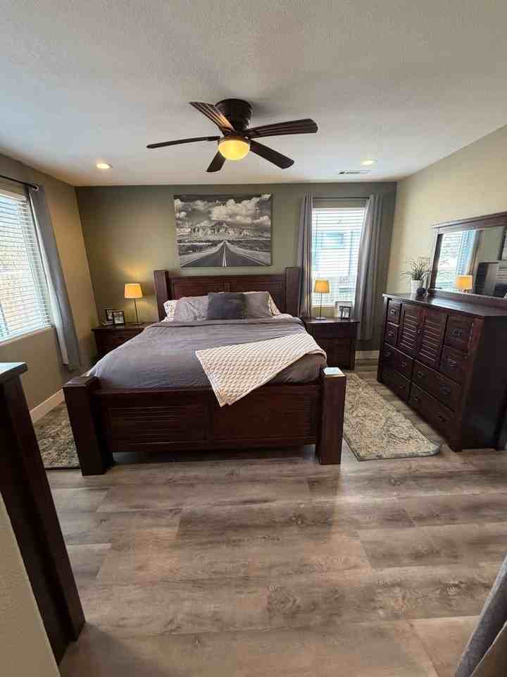 7985 Monterey Shores Dr - Photo 2 of 9