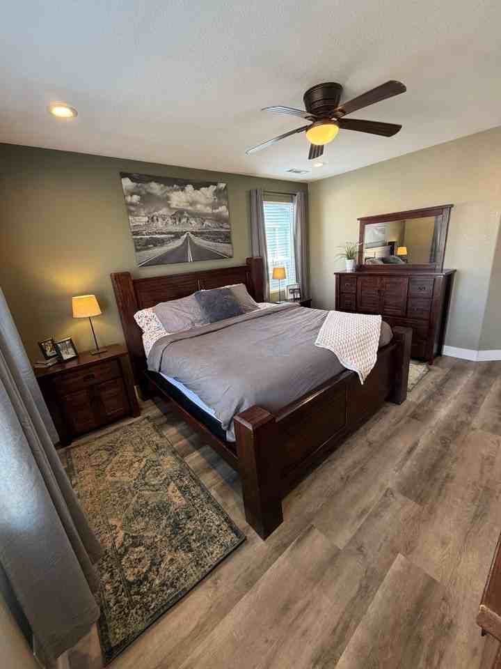 7985 Monterey Shores Dr - Photo 3 of 9