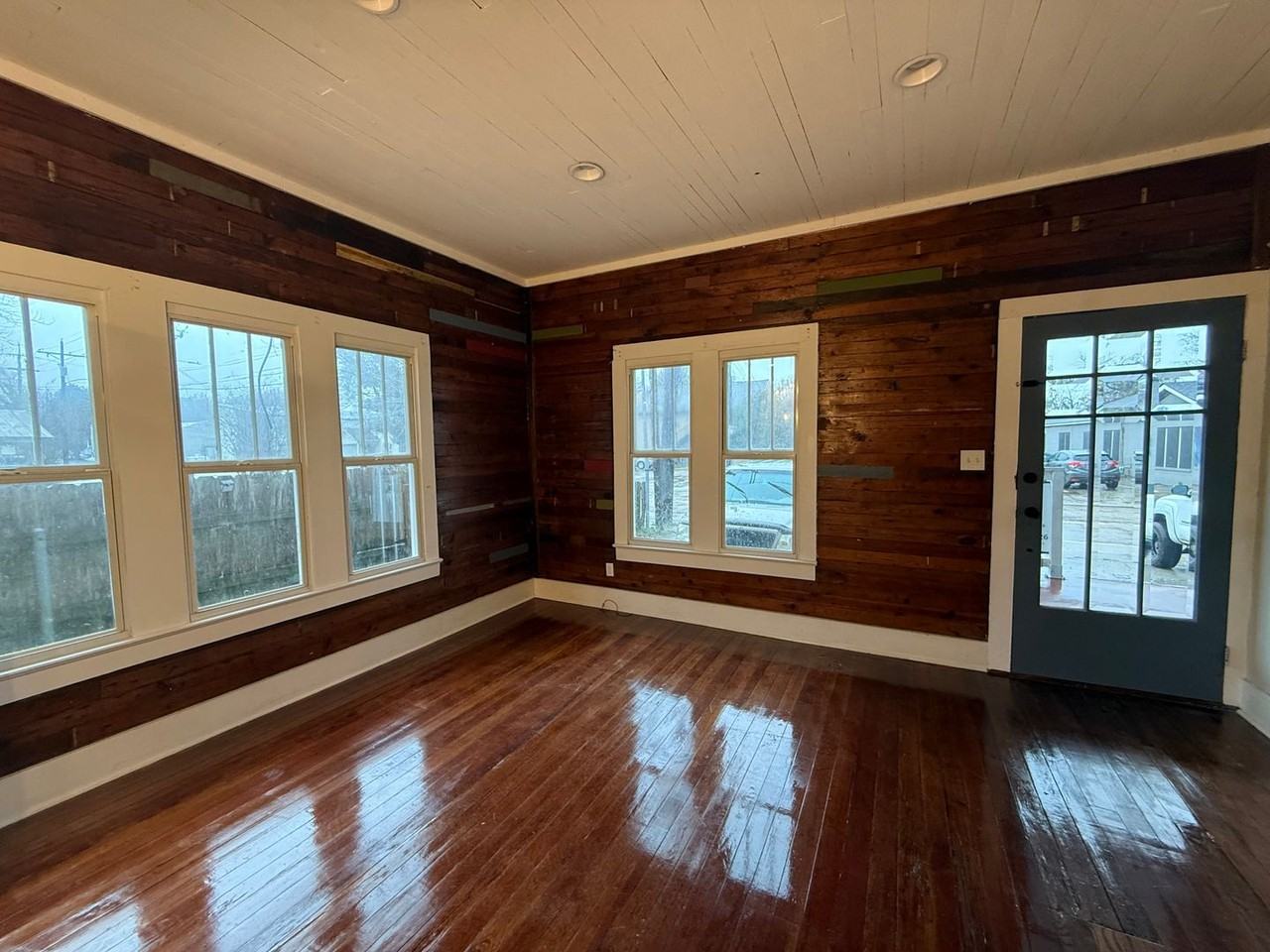 426 General Mouton Ave Apt B - Photo 3 of 8