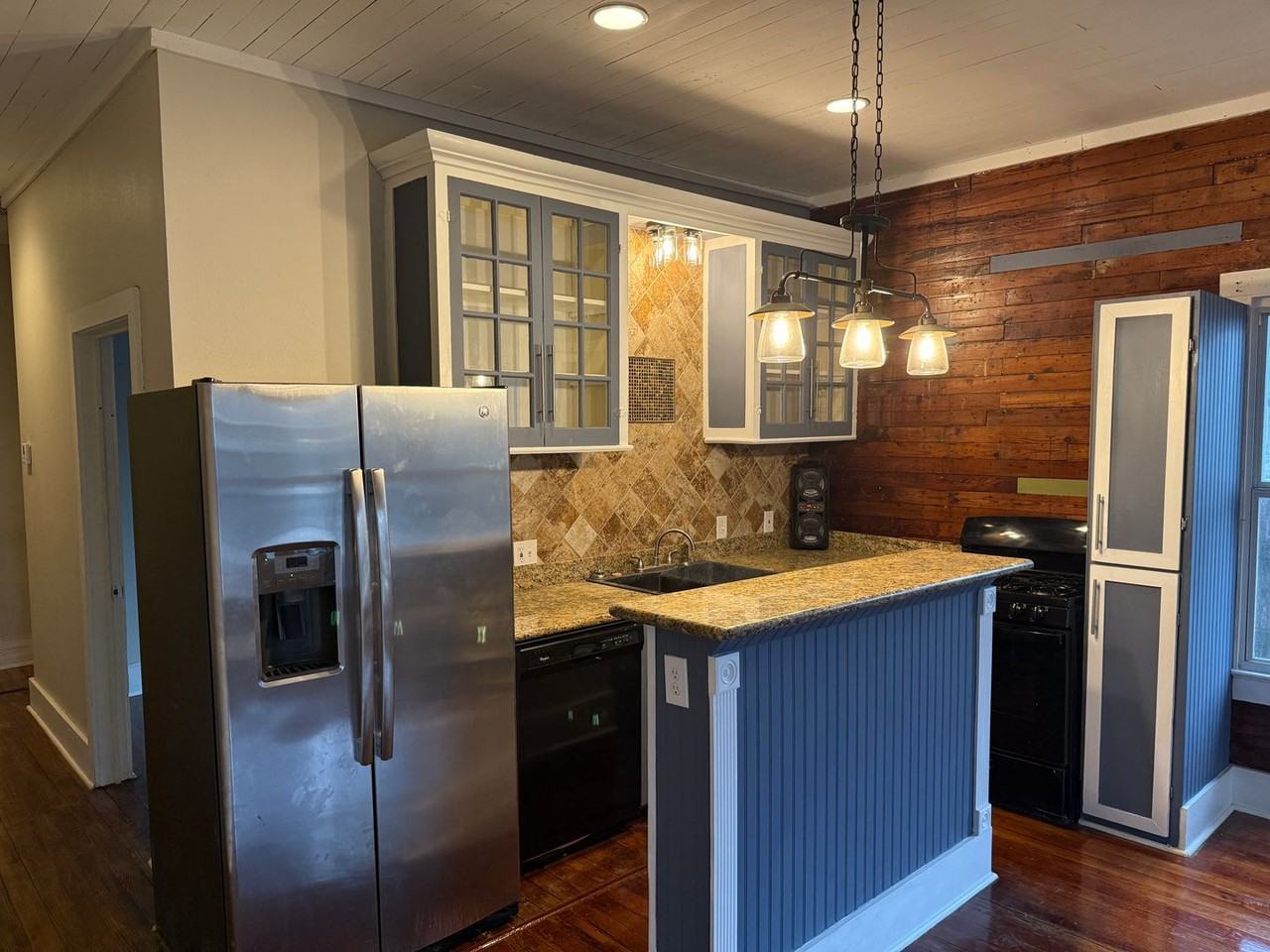 426 General Mouton Ave Apt B - Photo 6 of 8