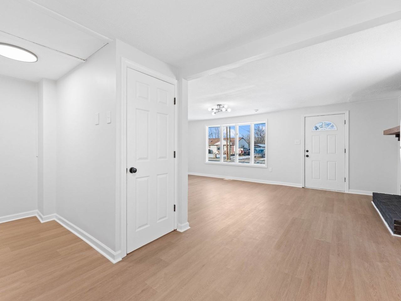 12 Rockland Ter - Photo 3 of 25