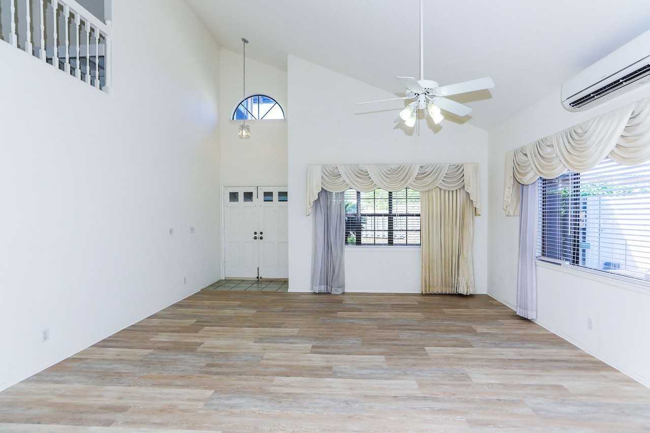 Oaniani Pl - Photo 2 of 46