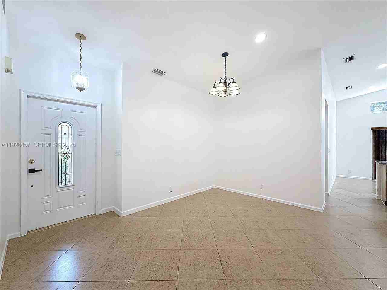 17738 Sw 20th St - Photo 7 of 29