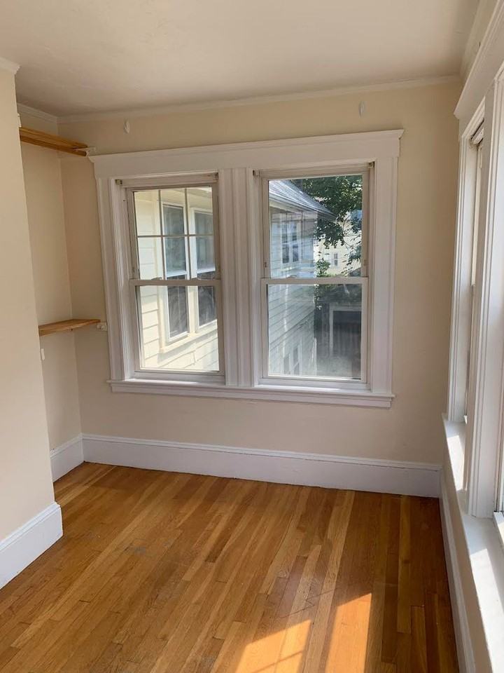 264B Foster St - Photo 7 of 11