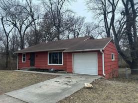 9512 Fremont Ave - Photo 1 of 1