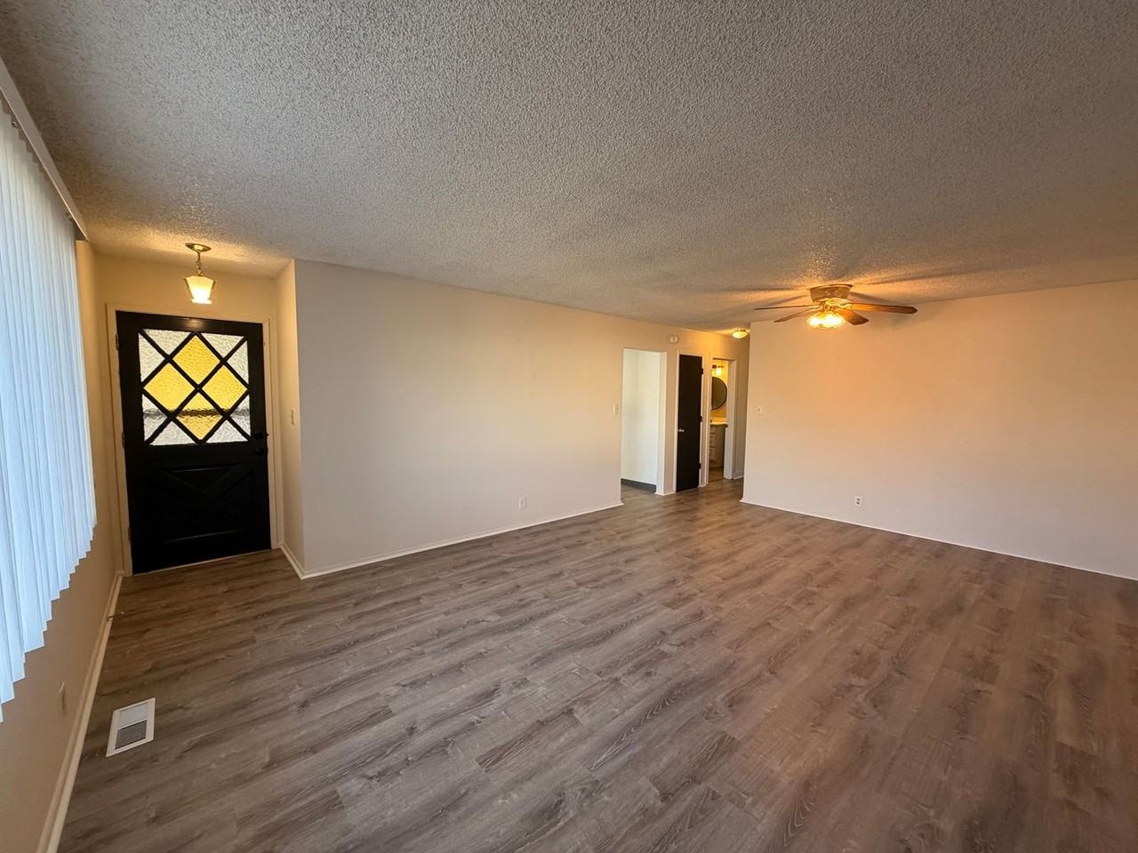 2030 Prince Way - Photo 3 of 24