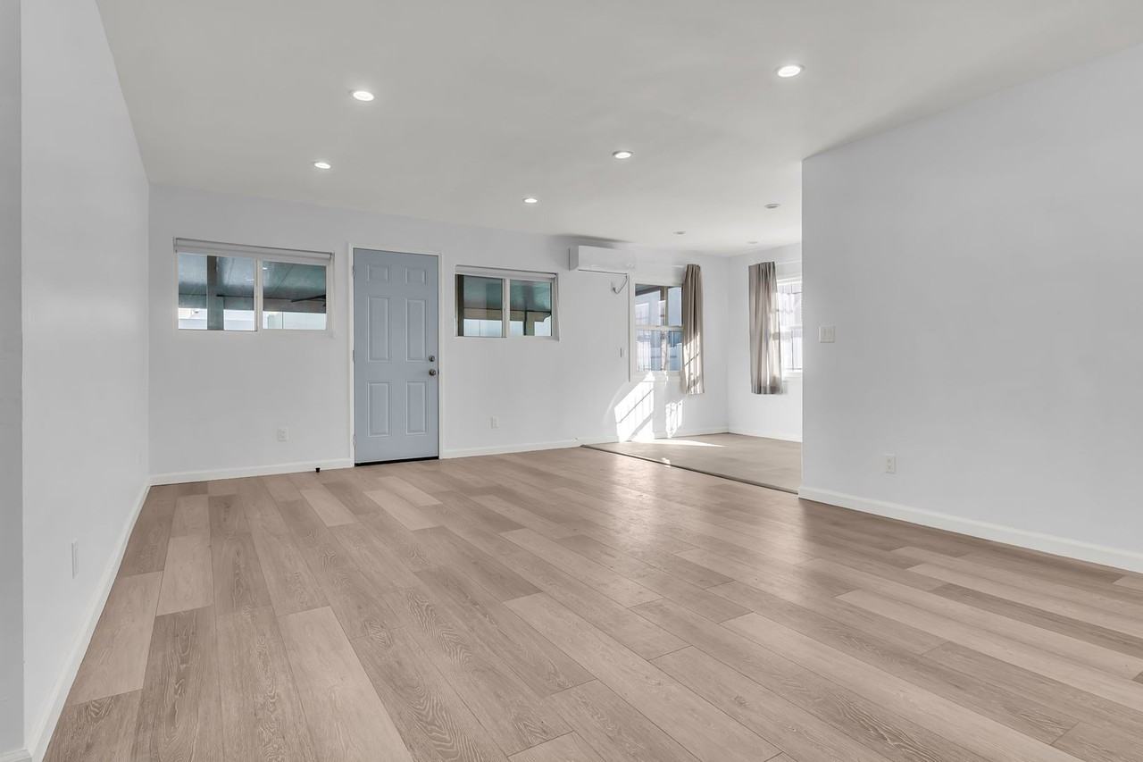 1155 Exposition Blvd - Photo 6 of 26