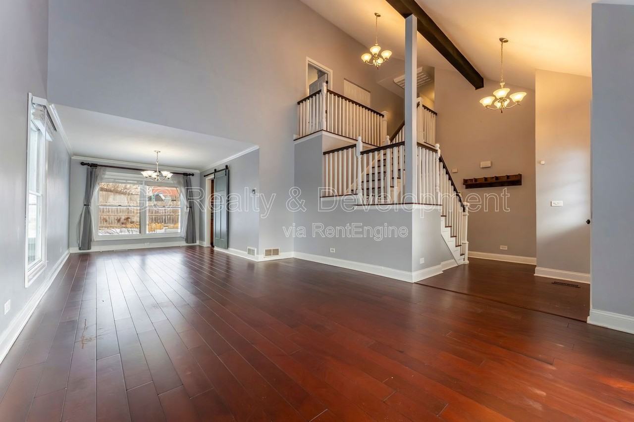 1490 Brookside Dr - Photo 2 of 22