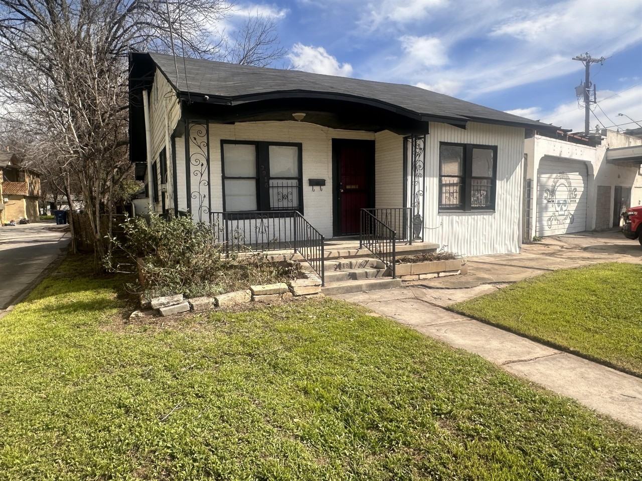 3916 South Presa Streets Presa Street - Photo 7 of 16