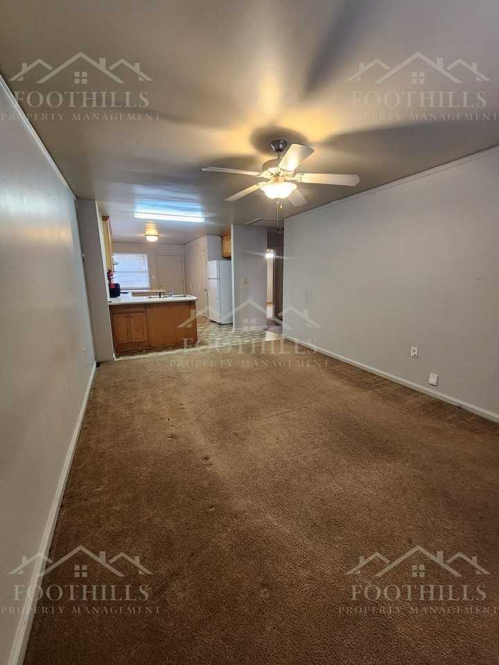 2712 Cedar Ln #A - Photo 4 of 11