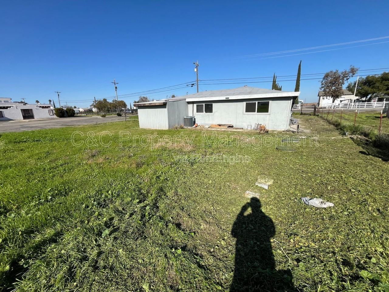 11464 W Larch Rd - Photo 2 of 8