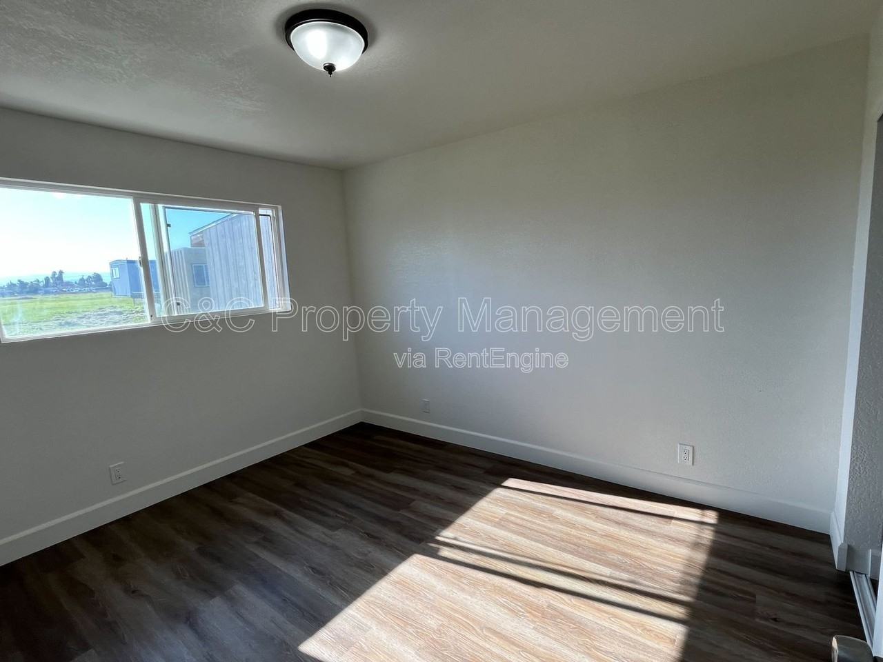 11464 W Larch Rd - Photo 5 of 8