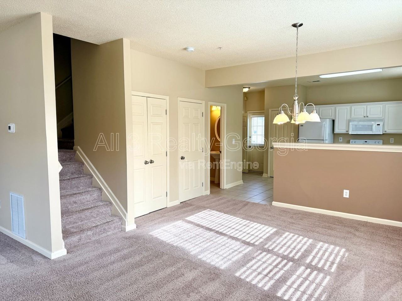 115 Odyssey Turn - Photo 2 of 23