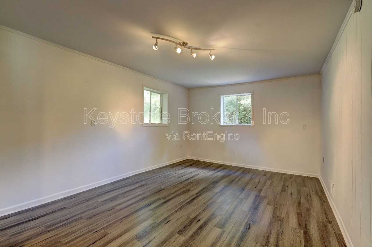 1634 Andora Ct - Photo 2 of 8