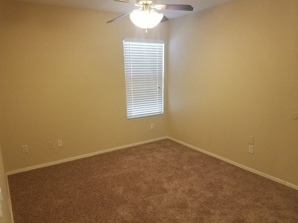 16594 N 162nd Dr - Photo 2 of 19