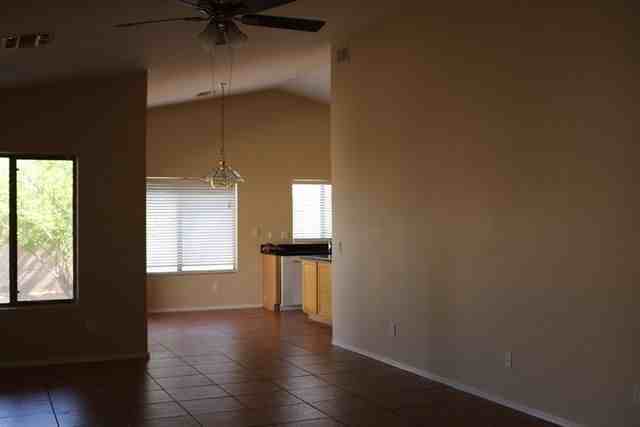 16594 N 162nd Dr - Photo 4 of 19