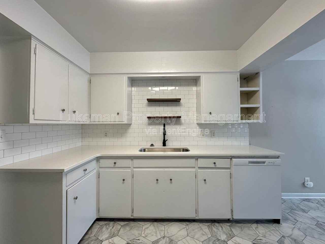 3009 W Michigan Ave - Photo 3 of 26