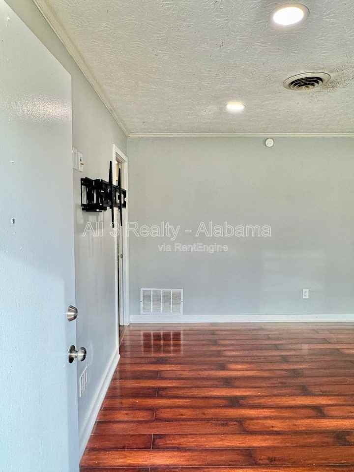 3405 Vermont Dr - Photo 5 of 28