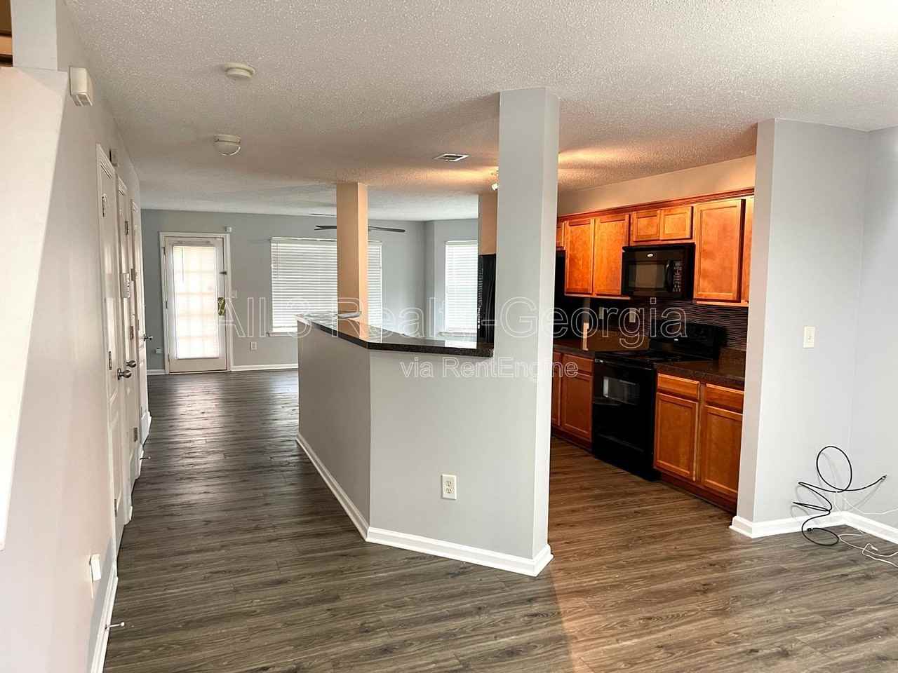 101 Prattling Ct - Photo 3 of 19