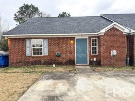 featured image of 3313 Parkway Ct