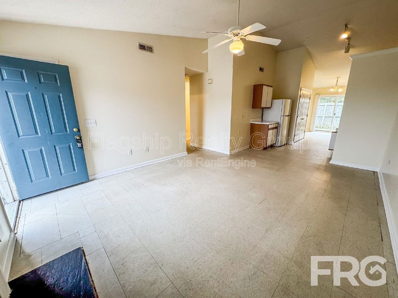 3313 Parkway Ct - Photo 5 of 28