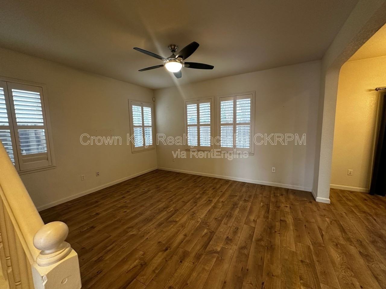 2608 Greenleaf St - Photo 6 of 25