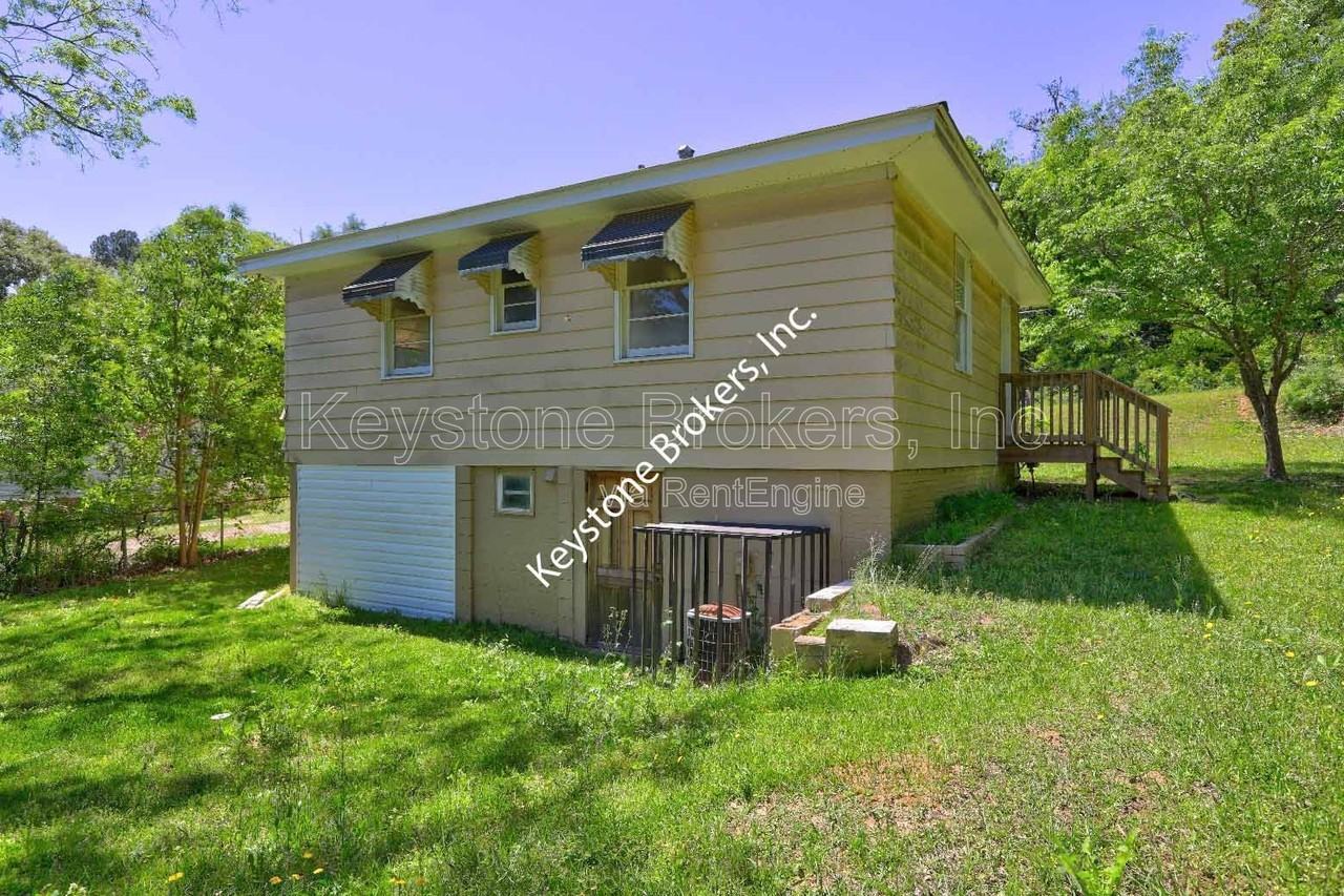 3445 Doster Way - Photo 2 of 9