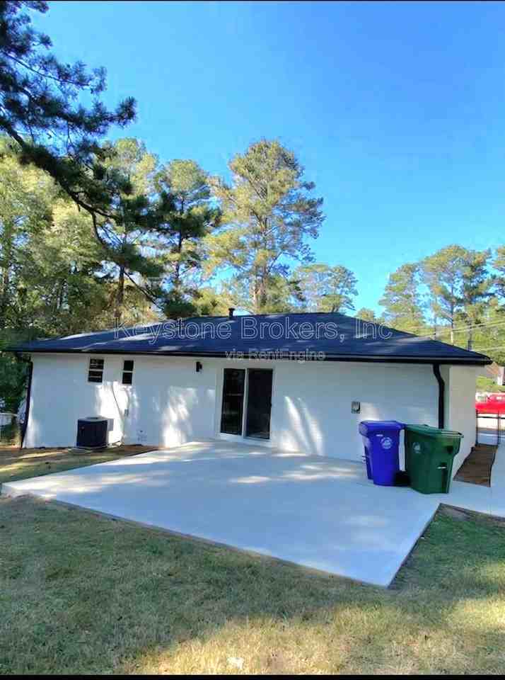 2651 Bull Run Dr - Photo 2 of 2