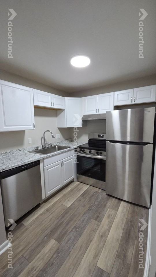 208 Columbus St #5 - Photo 2 of 13