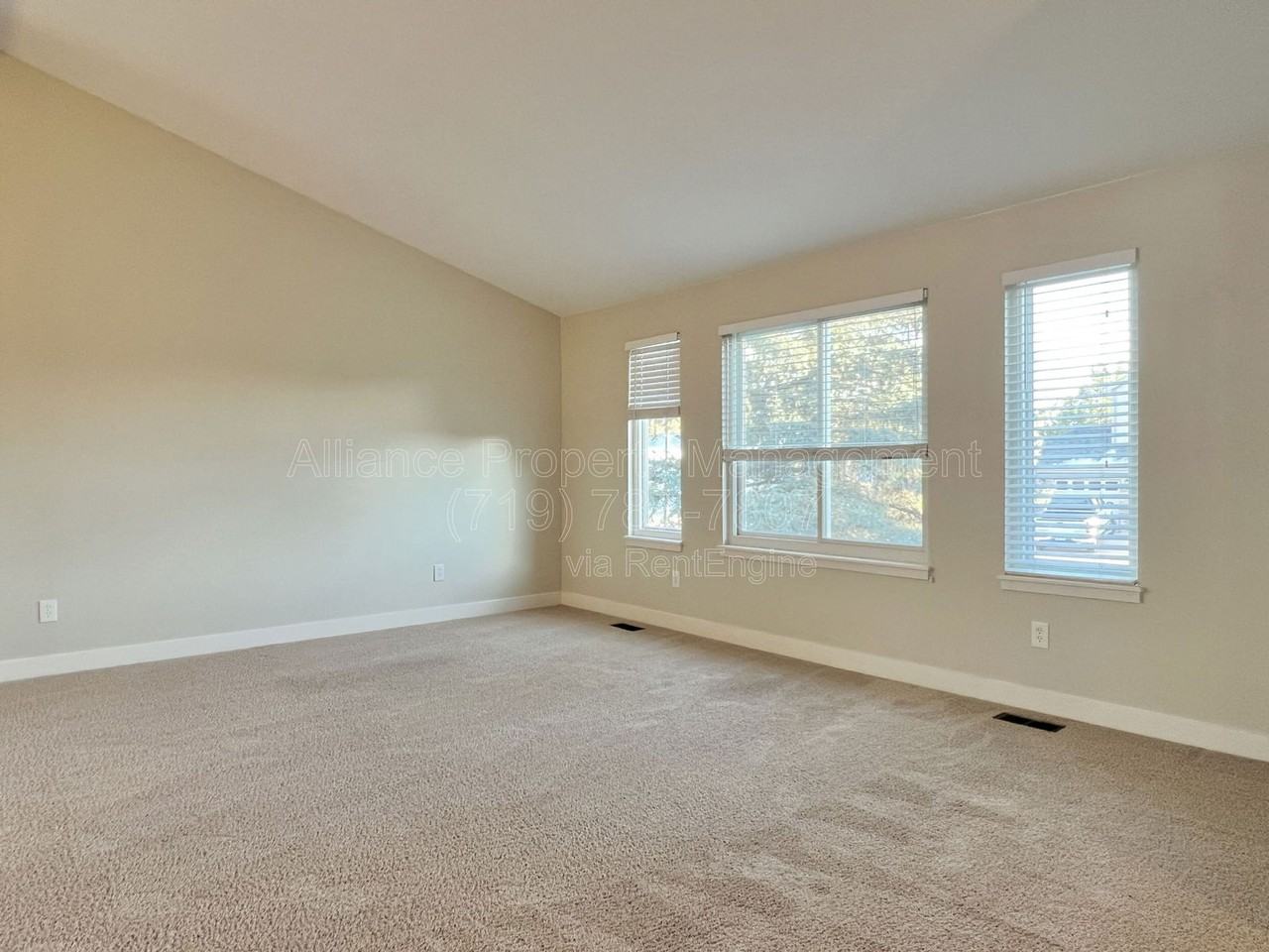 7365 Cotton Dr - Photo 3 of 28